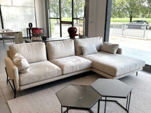 Divano le Marais calligaris scontato da esposizione